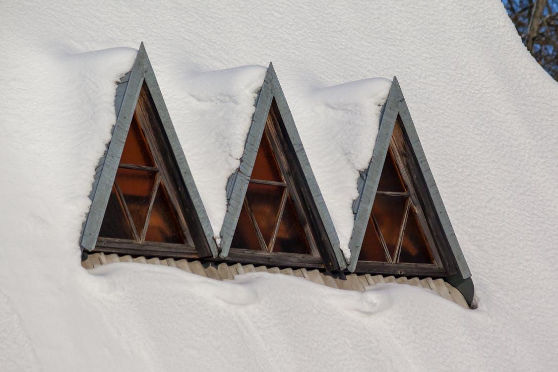 A roof covered in snow